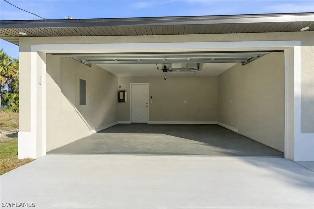 2141 Davis Street Fort Myers FL 33916