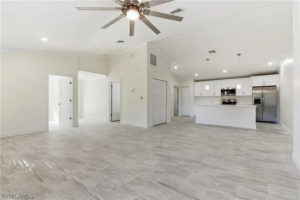 2141 Davis Street Fort Myers FL 33916