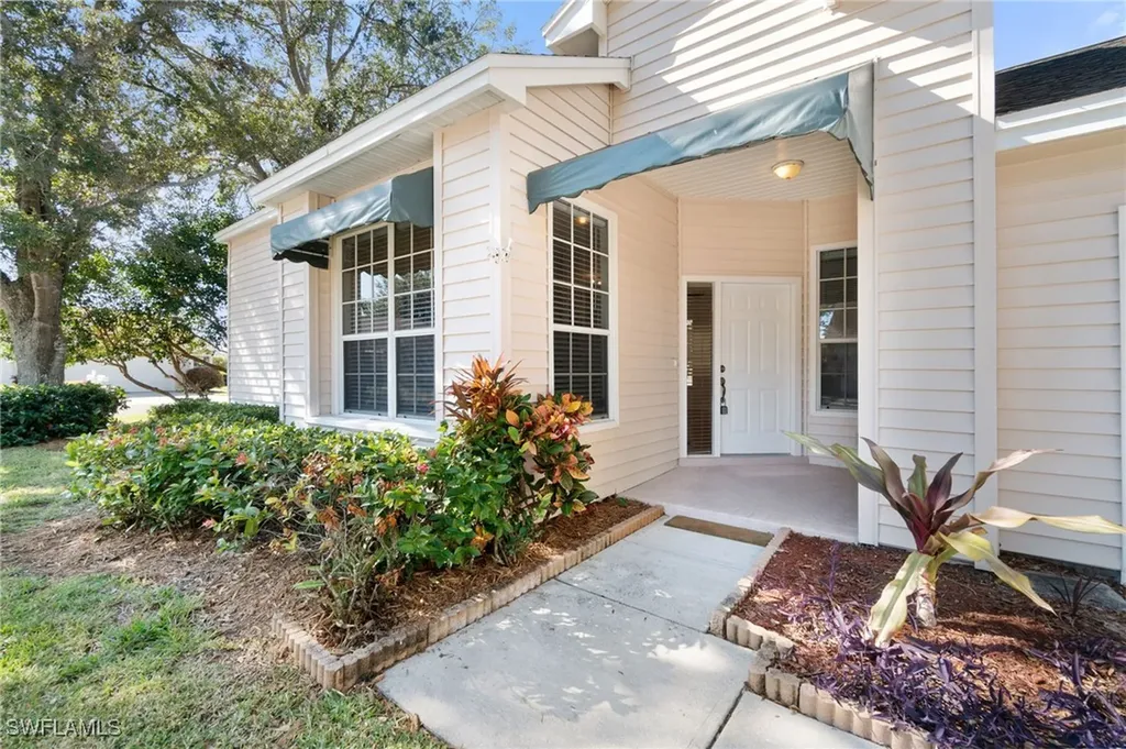 2662 Aft Avenue Naples FL 34109