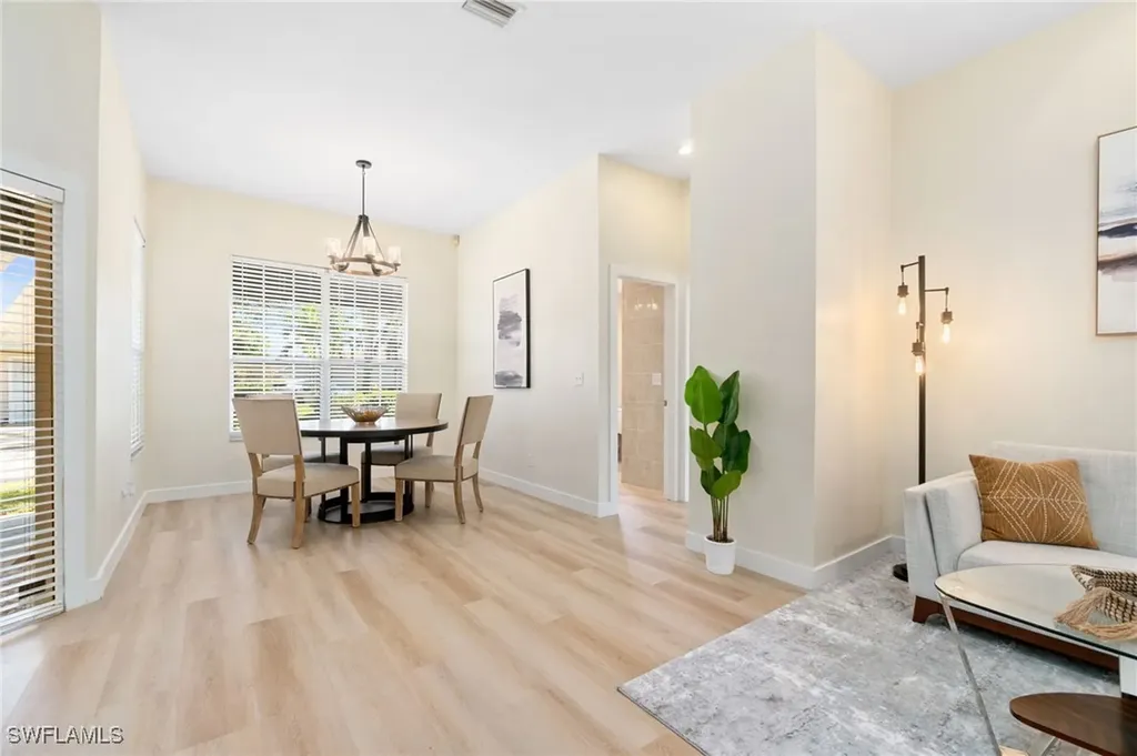 2662 Aft Avenue Naples FL 34109