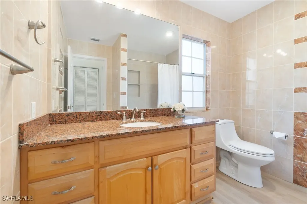 2662 Aft Avenue Naples FL 34109