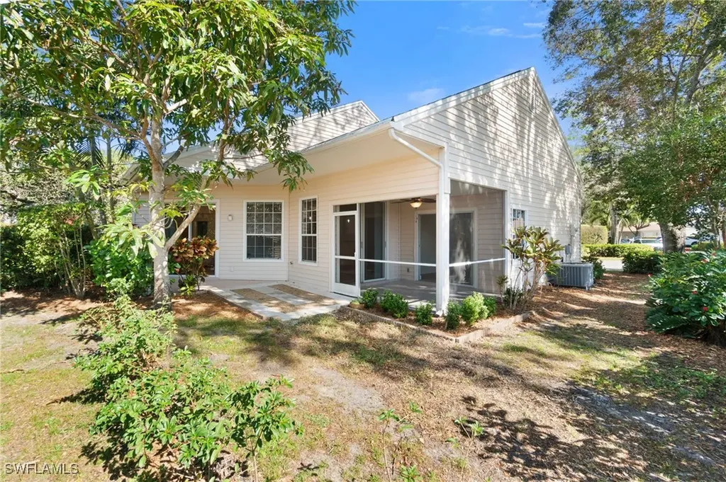 2662 Aft Avenue Naples FL 34109