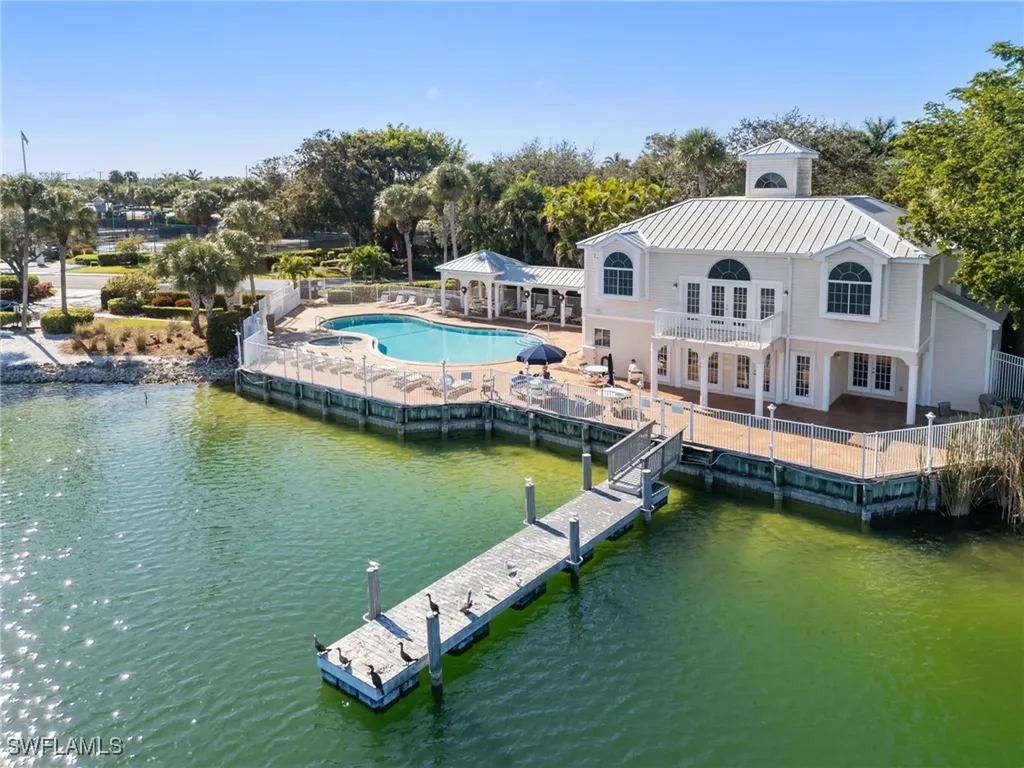 2662 Aft Avenue Naples FL 34109