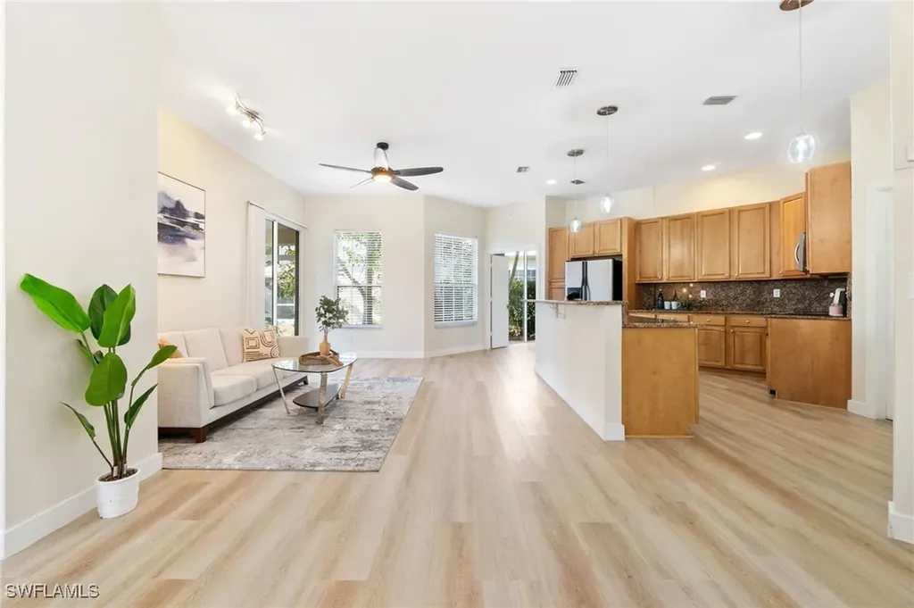 2662 Aft Avenue Naples FL 34109