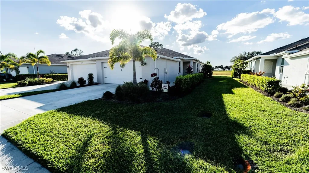 9092 Leatherwood Loop Lehigh Acres FL 33936