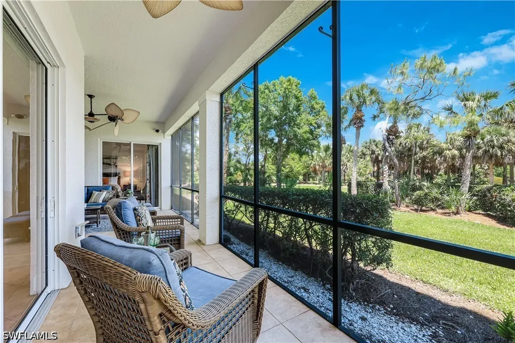9002 Cascada Way Naples FL 34114
