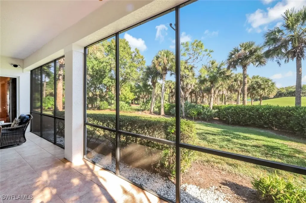 9002 Cascada Way Naples FL 34114