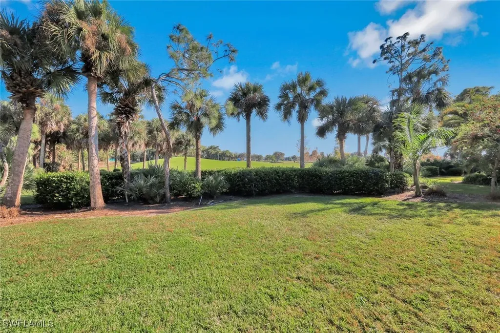 9002 Cascada Way Naples FL 34114