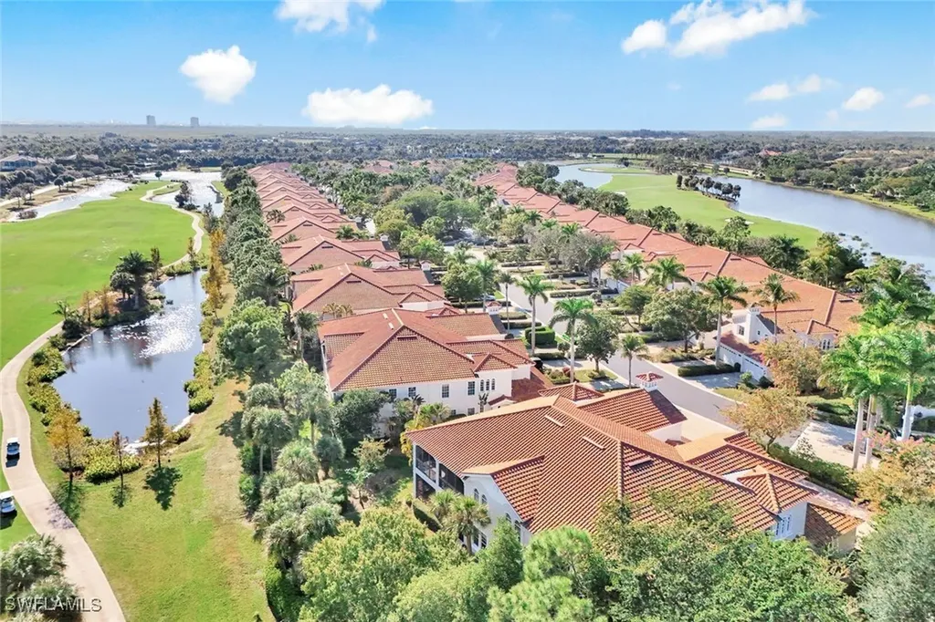 9002 Cascada Way Naples FL 34114