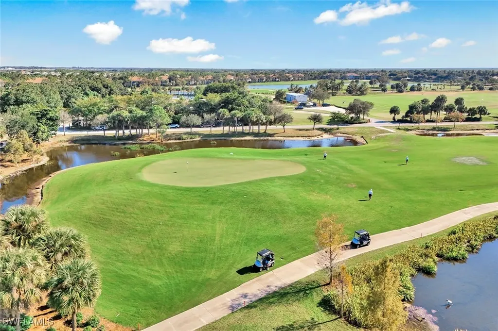 9002 Cascada Way Naples FL 34114