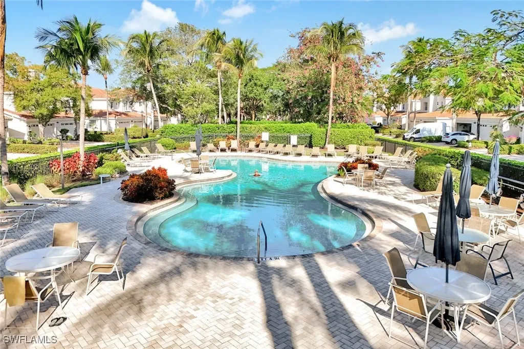 9002 Cascada Way Naples FL 34114