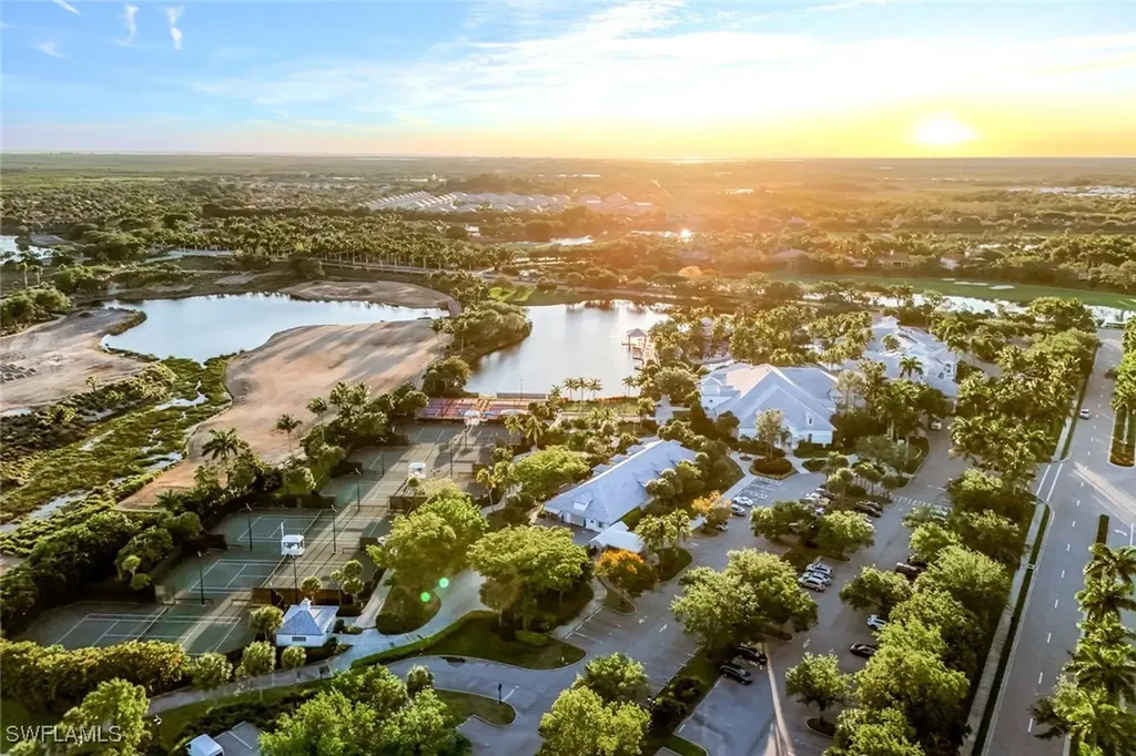 9002 Cascada Way Naples FL 34114