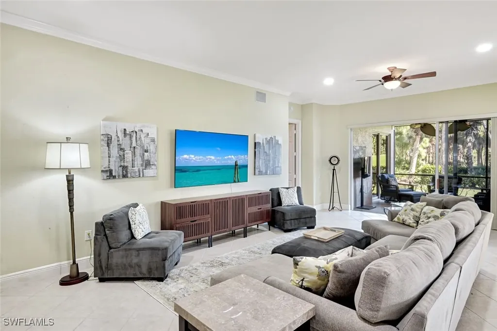 9002 Cascada Way Naples FL 34114