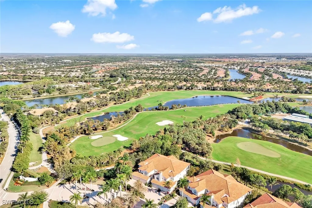 9002 Cascada Way Naples FL 34114