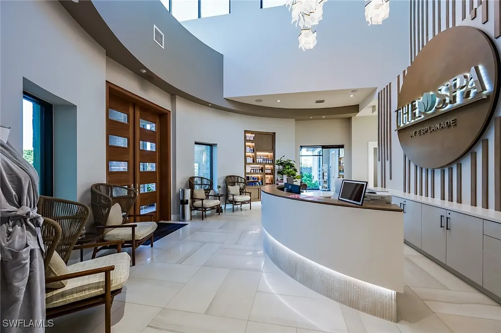 15687 Cassio Way Naples FL 34114