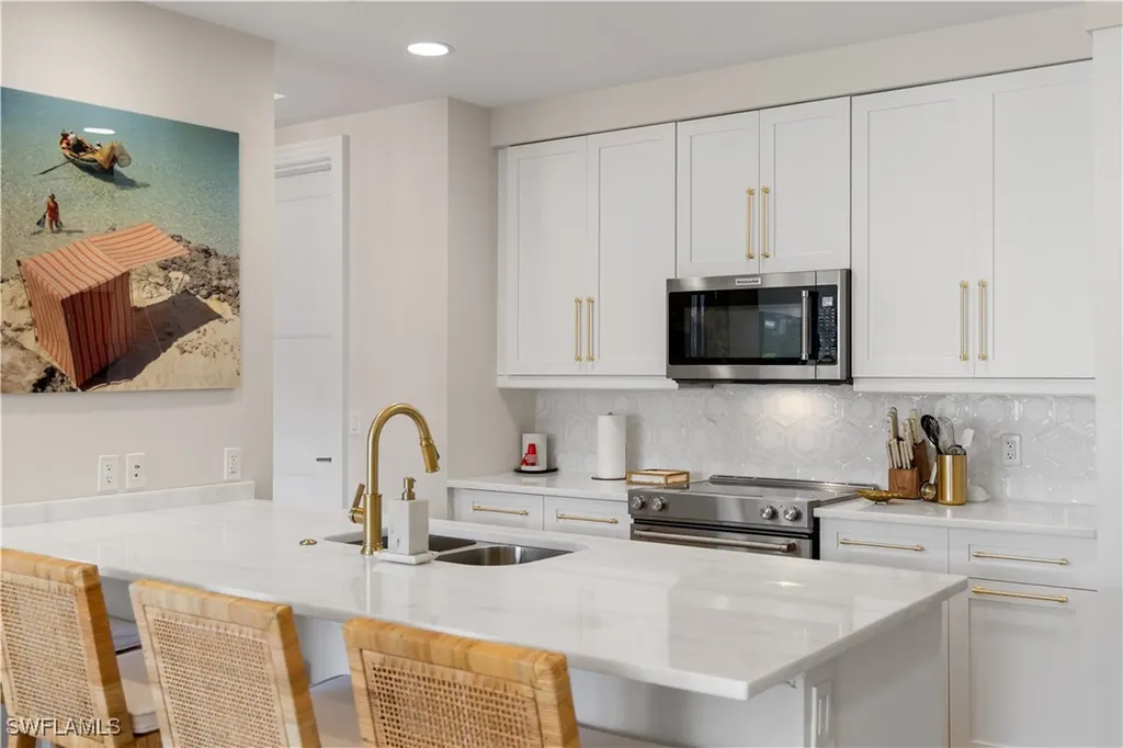 1035 3rd Avenue S Naples FL 34102