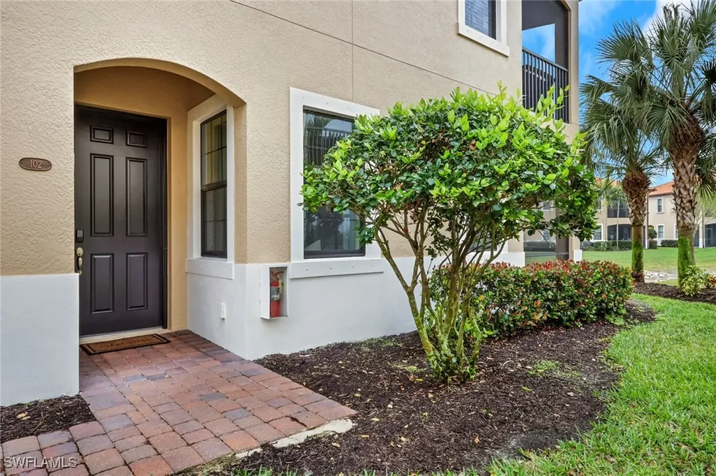 26141 Palace Lane Bonita Springs FL 34135