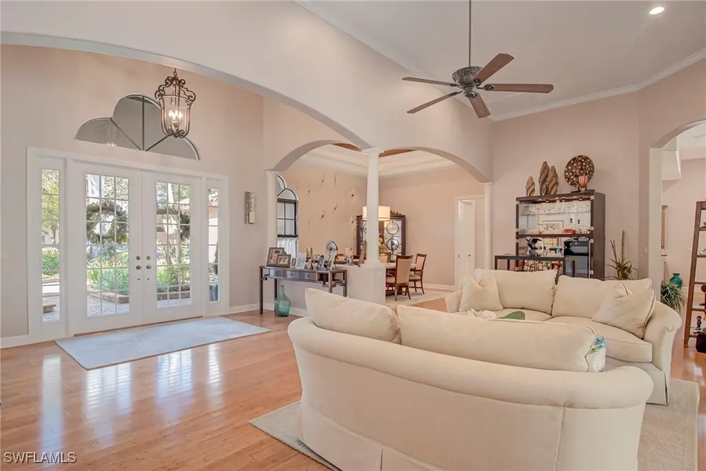 3126 Terramar Court Naples FL 34119