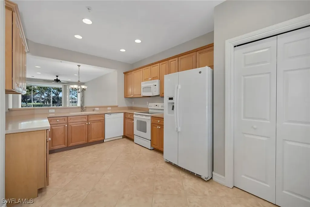 9113 Michael Circle Naples FL 34113