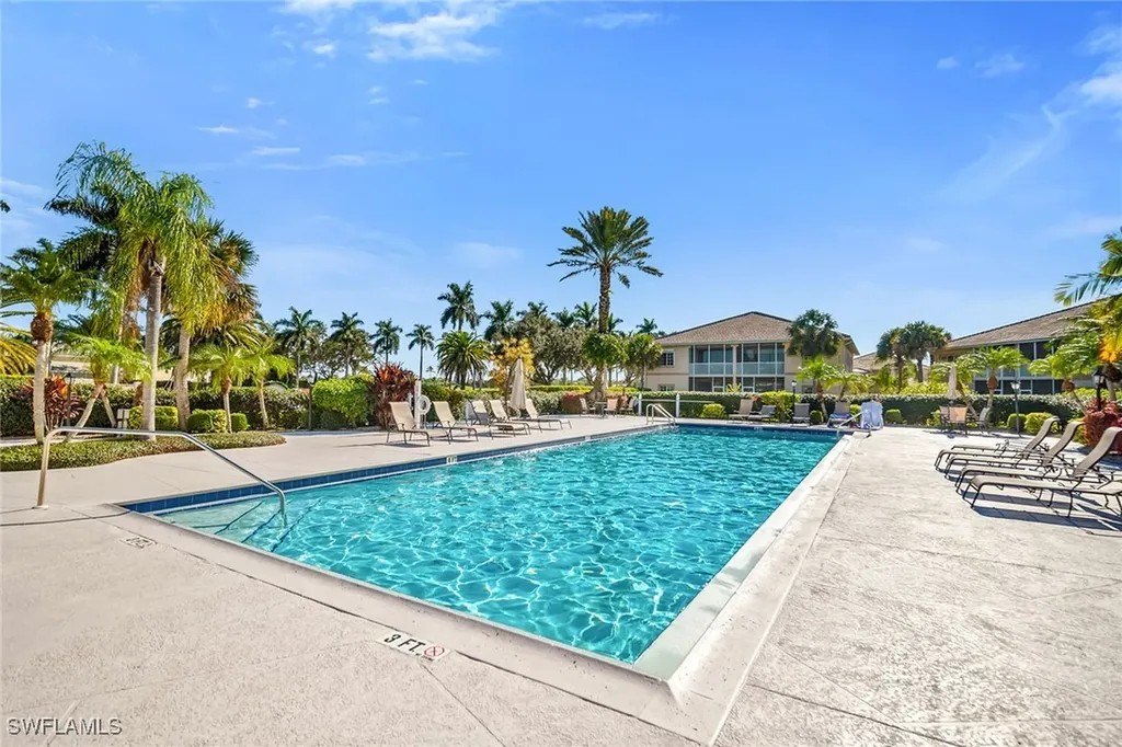 9113 Michael Circle Naples FL 34113