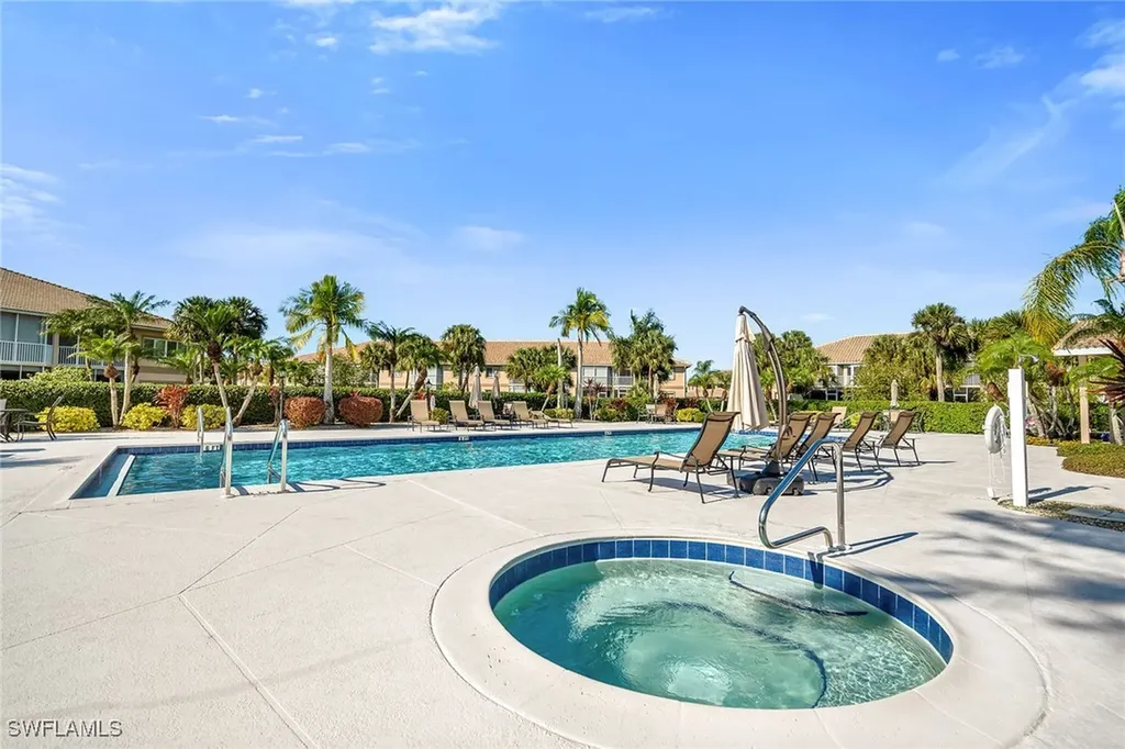 9113 Michael Circle Naples FL 34113