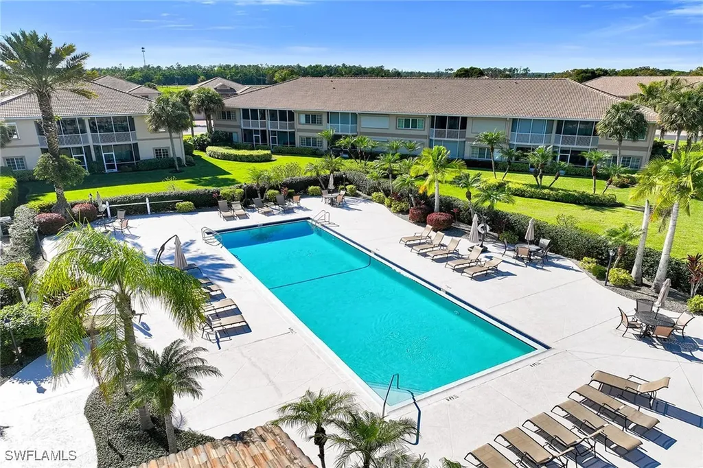 9113 Michael Circle Naples FL 34113