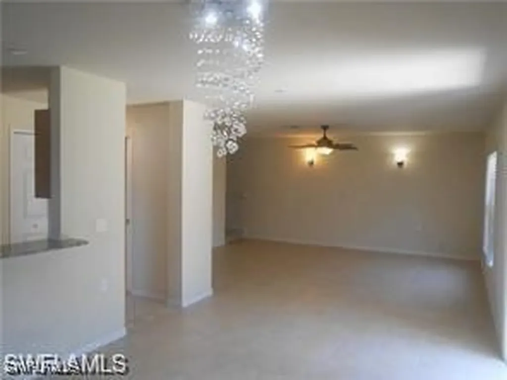 9069 Gervais Circle Naples FL 34120