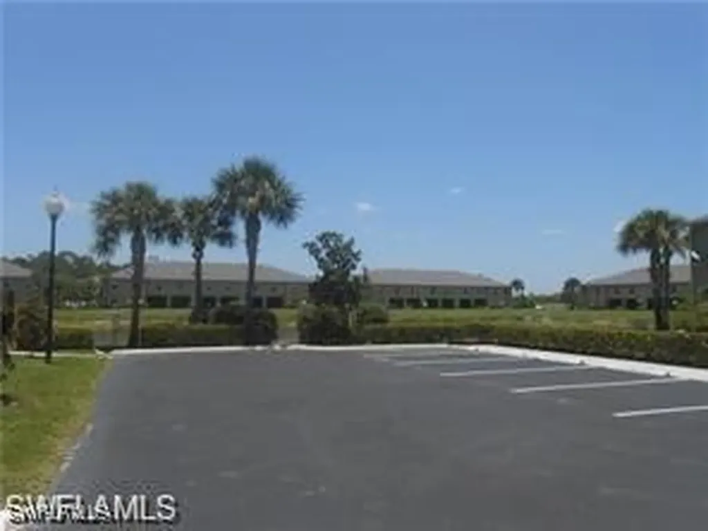 9069 Gervais Circle Naples FL 34120