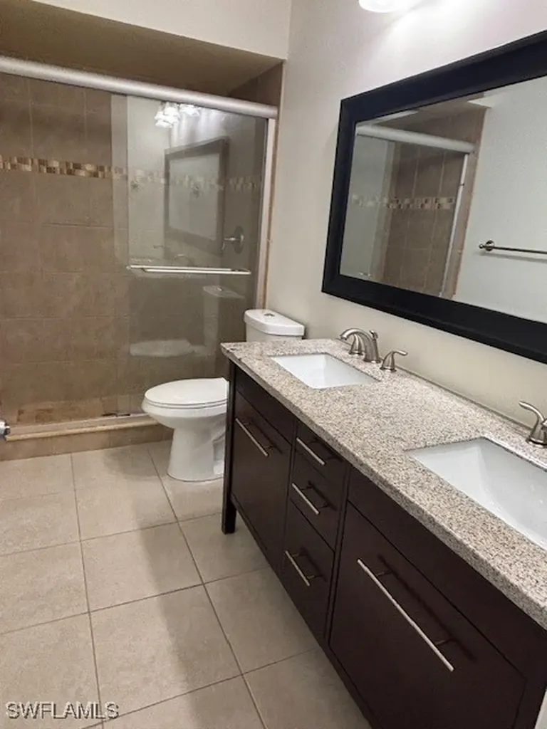 2093 Pine Isle Lane Naples FL 34112