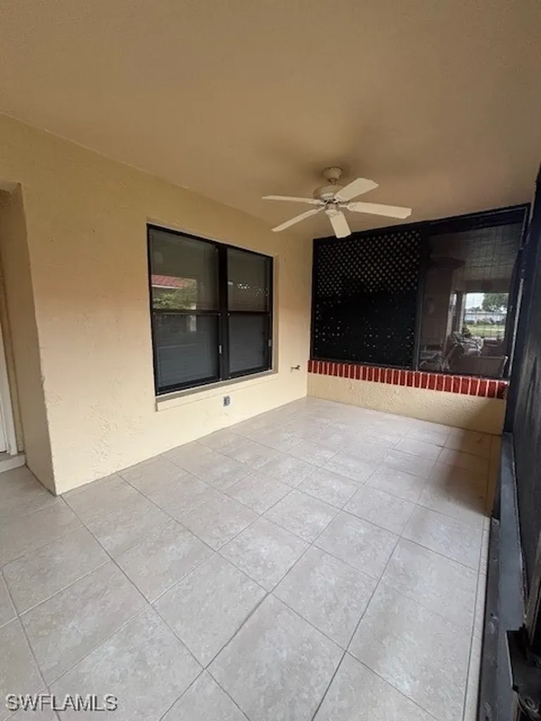 2093 Pine Isle Lane Naples FL 34112