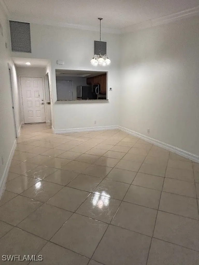 2093 Pine Isle Lane Naples FL 34112