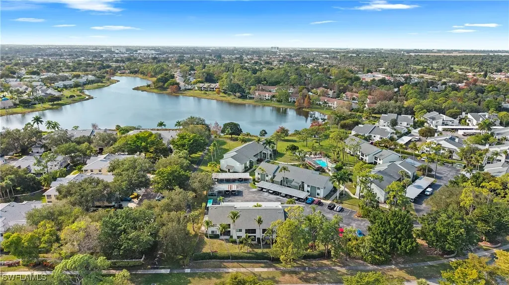 2904 Kings Lake Boulevard Naples FL 34112