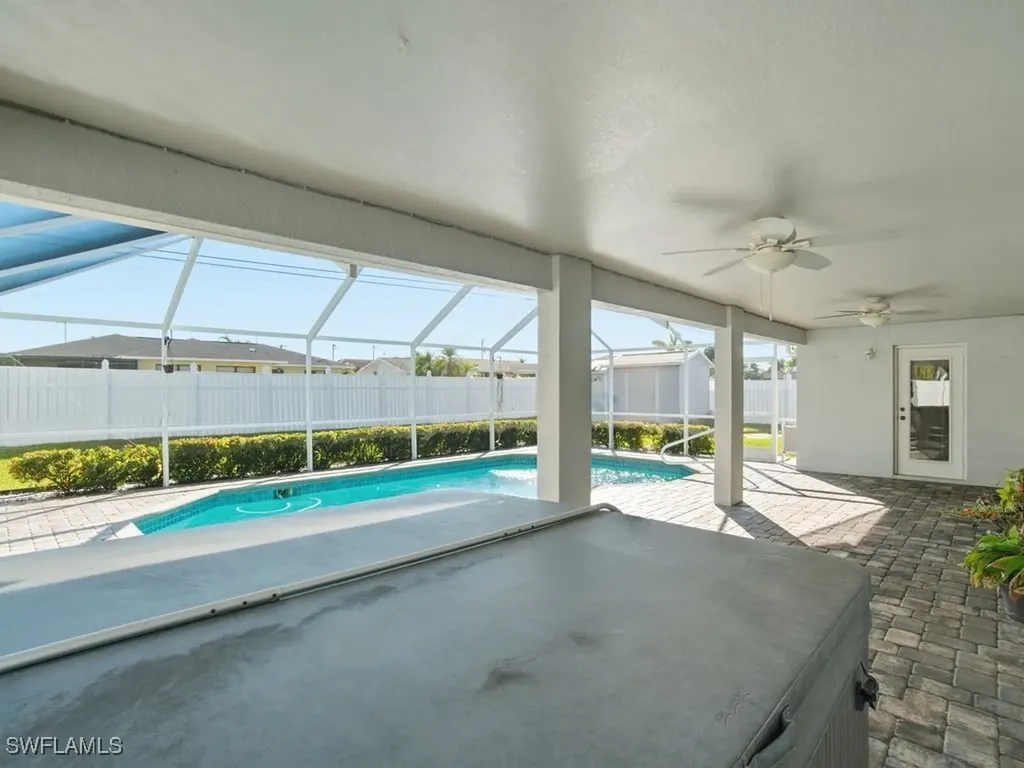 4121 SW 6th Avenue Cape Coral FL 33914