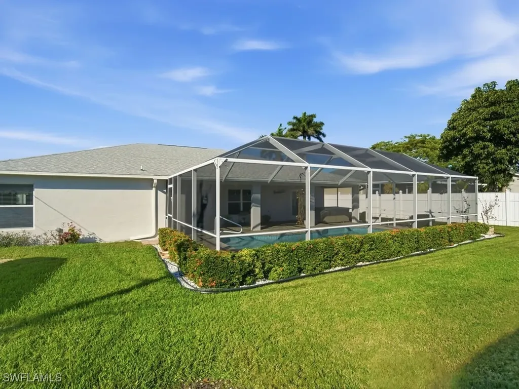 4121 SW 6th Avenue Cape Coral FL 33914