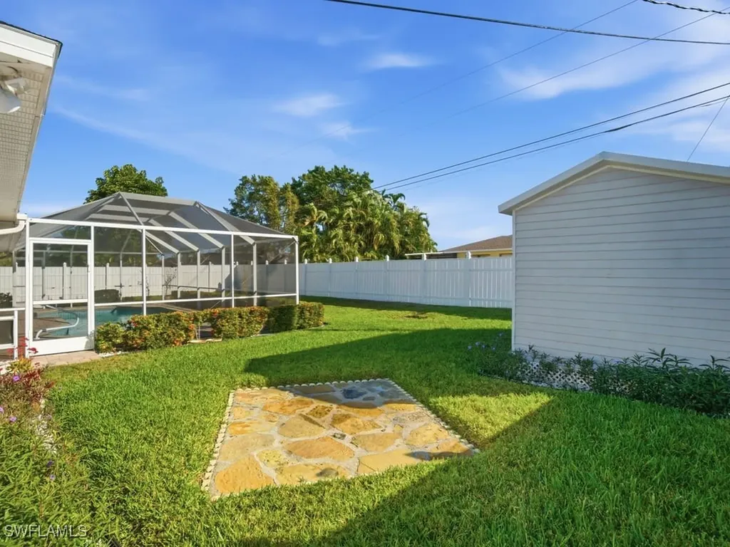 4121 SW 6th Avenue Cape Coral FL 33914
