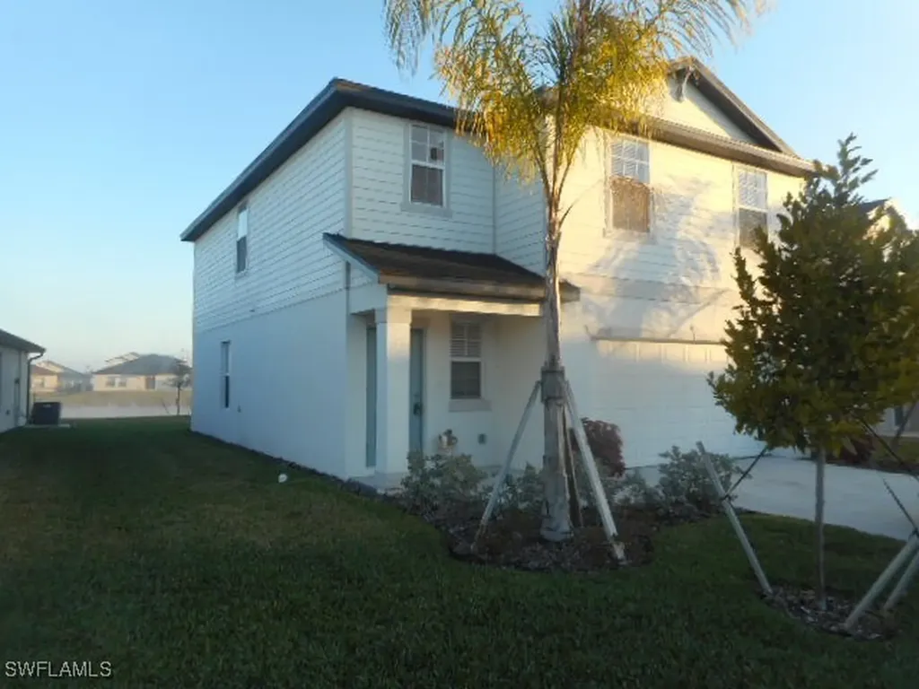 17568 Monte Isola Way North Fort Myers FL 33917