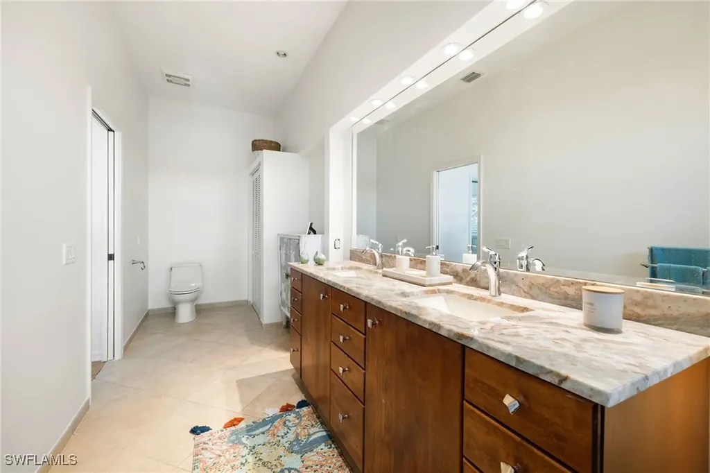 2153 Paget Circle Naples FL 34112