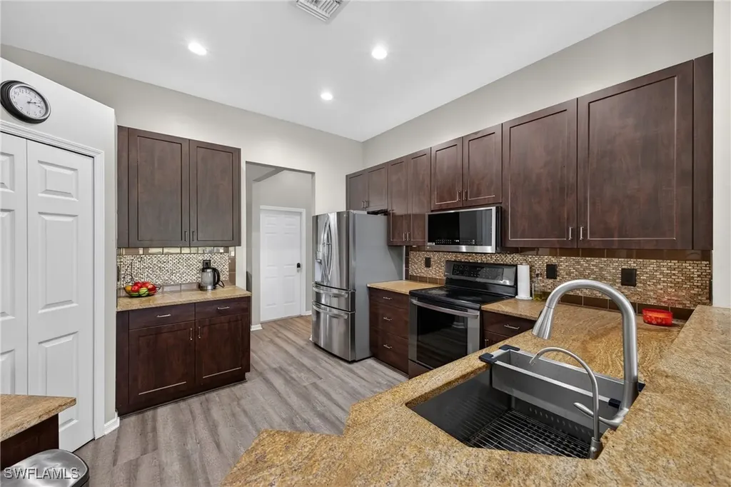 657 Grand Rapids Boulevard Naples FL 34120