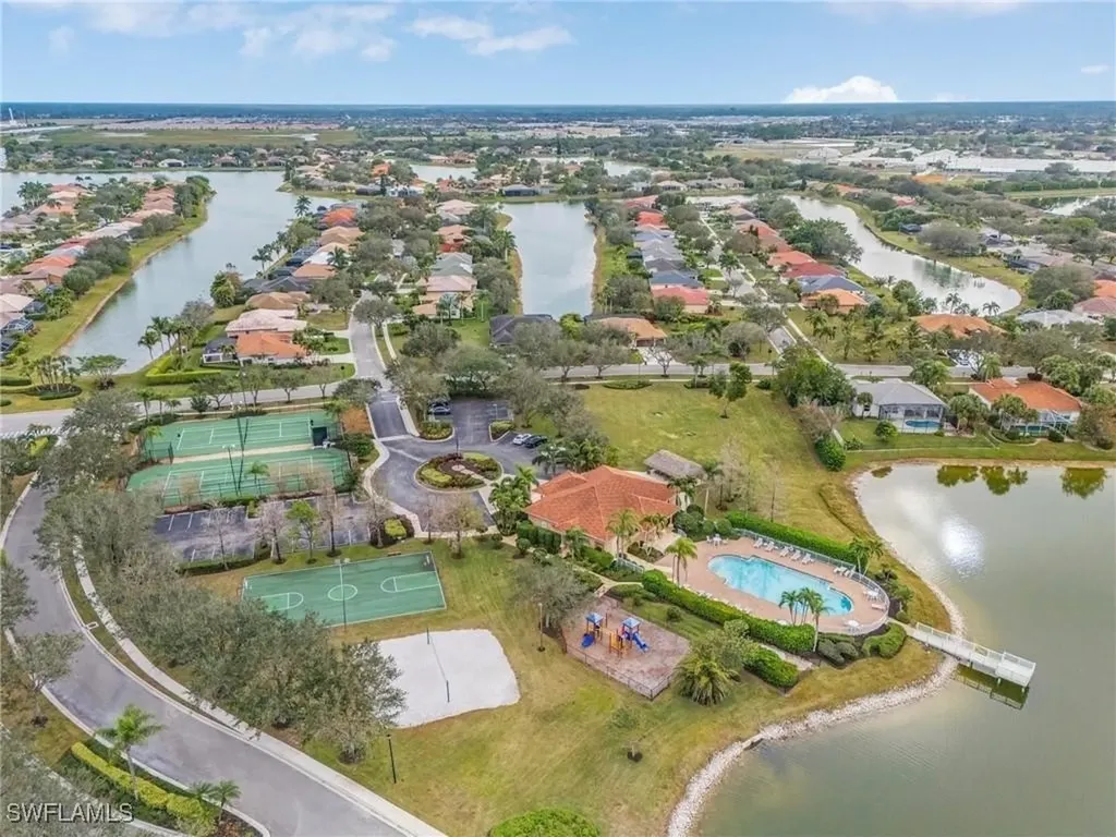 657 Grand Rapids Boulevard Naples FL 34120