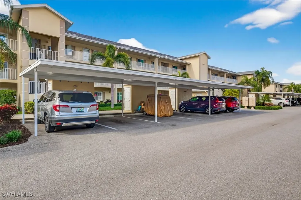 20151 Ian Court Estero FL 33928