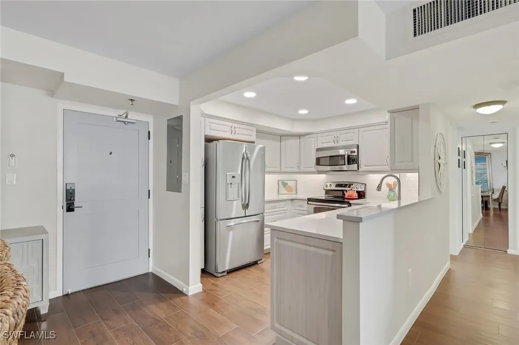 260 Seaview Court Marco Island FL 34145