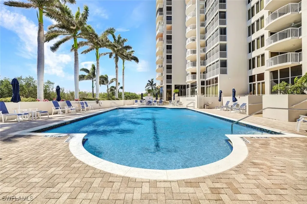6849 Grenadier Boulevard Naples FL 34108