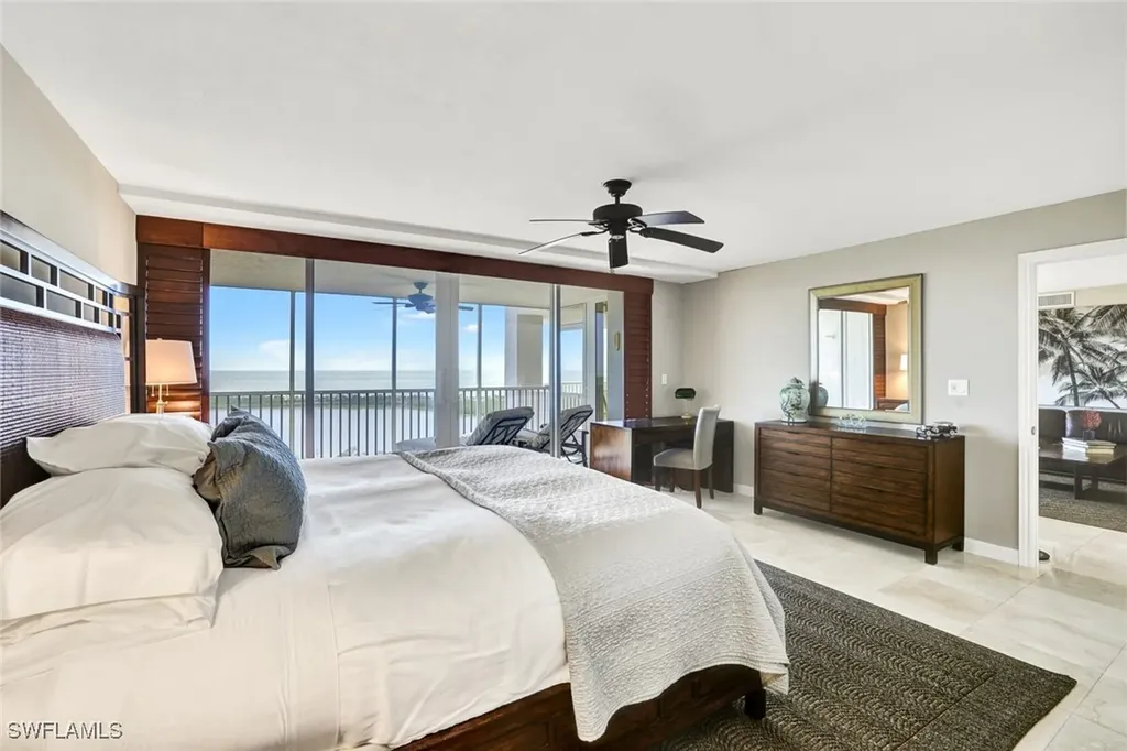 6849 Grenadier Boulevard Naples FL 34108