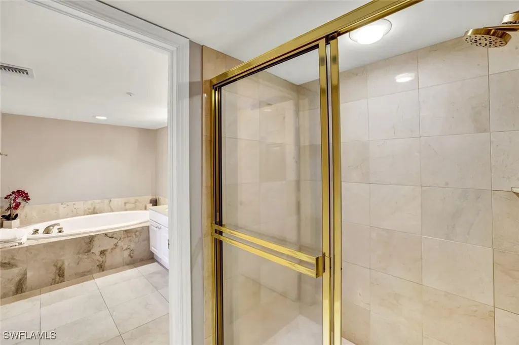 6849 Grenadier Boulevard Naples FL 34108