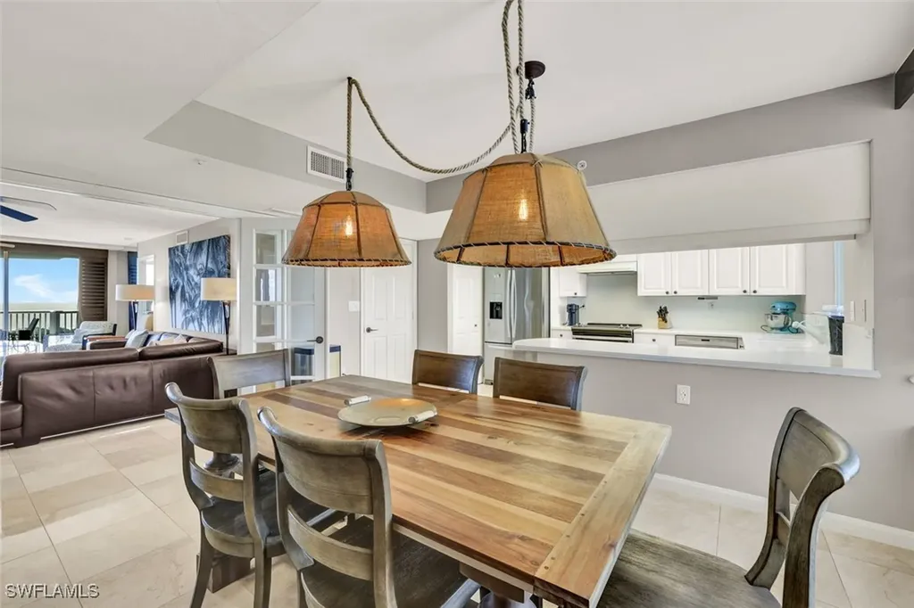 6849 Grenadier Boulevard Naples FL 34108