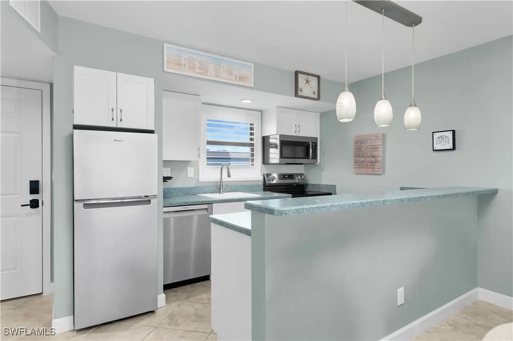 1012 Anglers Cove Marco Island FL 34145