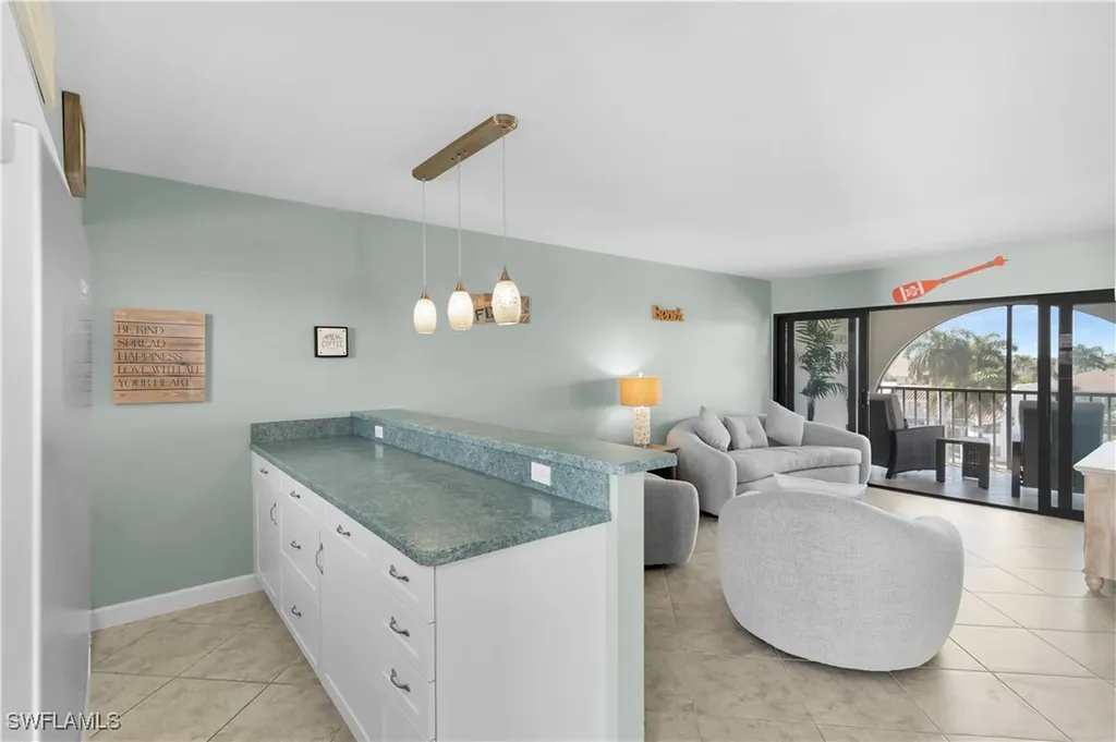 1012 Anglers Cove Marco Island FL 34145
