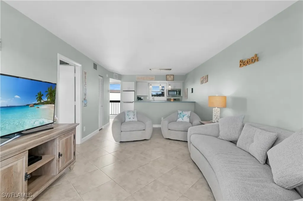 1012 Anglers Cove Marco Island FL 34145