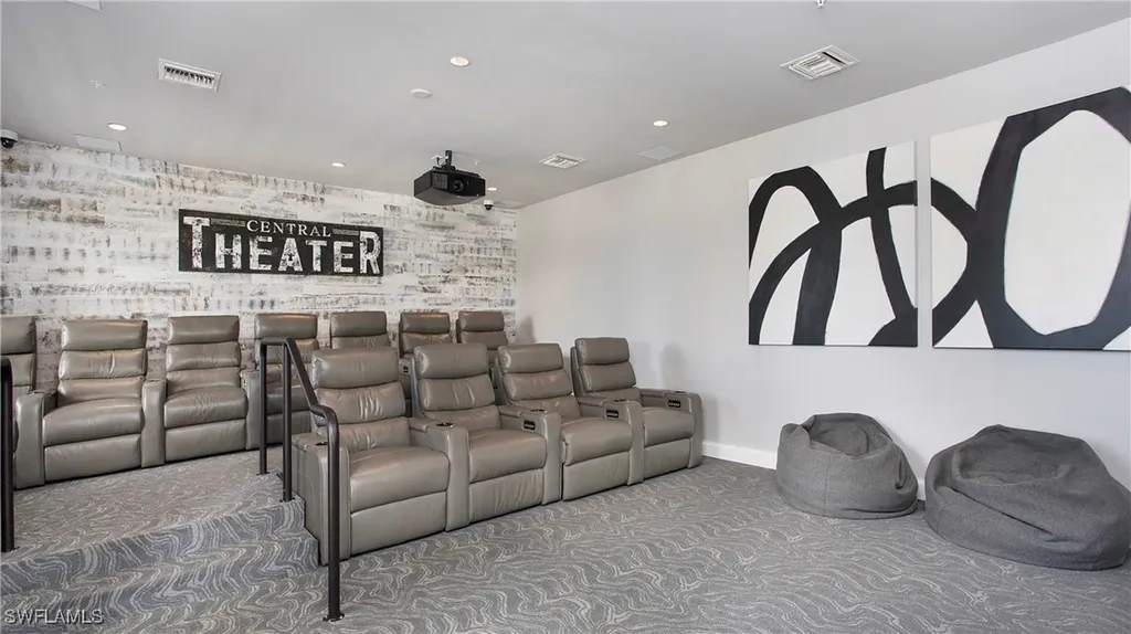 1111 Central Avenue Naples FL 34102