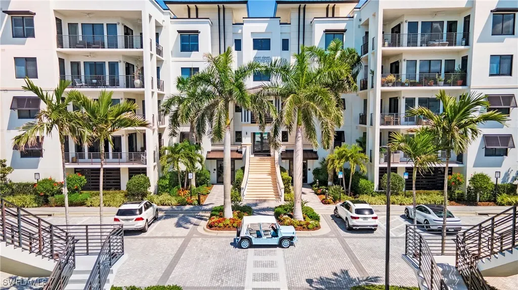 1111 Central Avenue Naples FL 34102